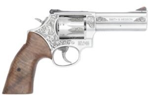 S&W 686PLUS ENGRAVED 4.13" 357 - 7-SHOT WOOD GRIPS SS